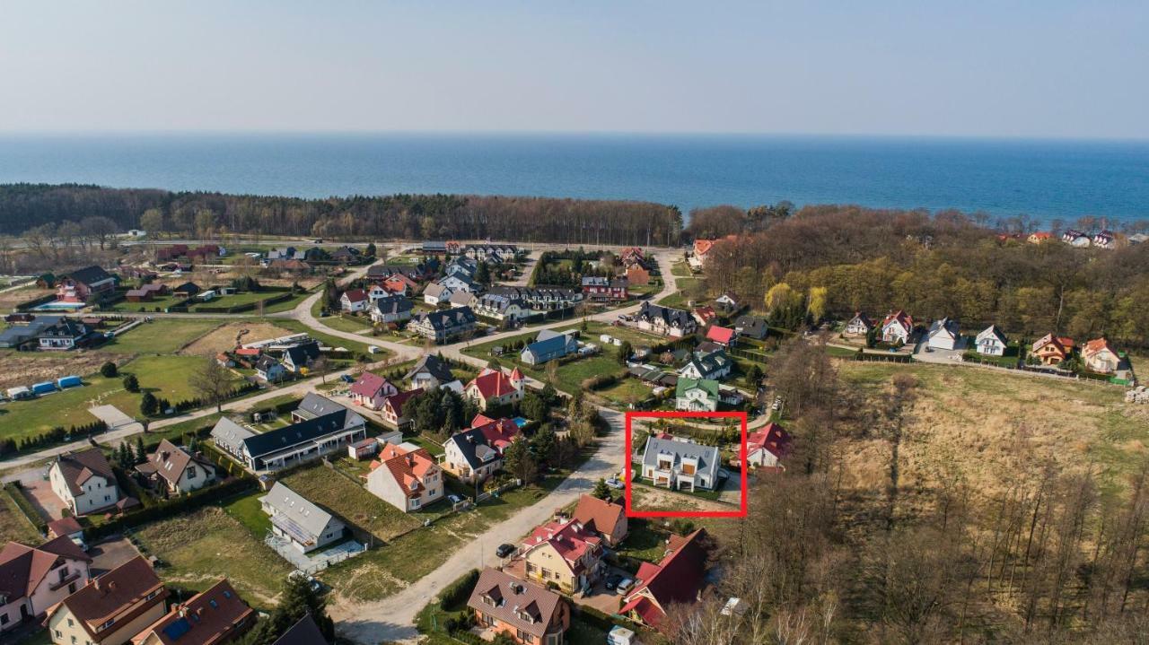 Apartament z ogródkiem Trzęsacz Exterior foto